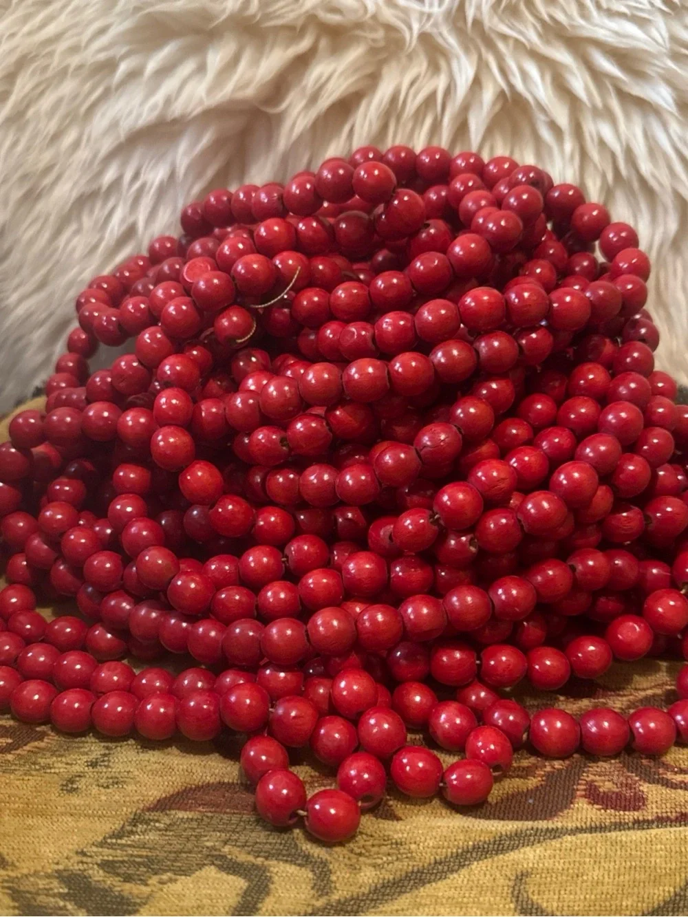 Christmas Red Wood Round Berry Bead Tree Garland 9’ Strand Holiday Set Of 5